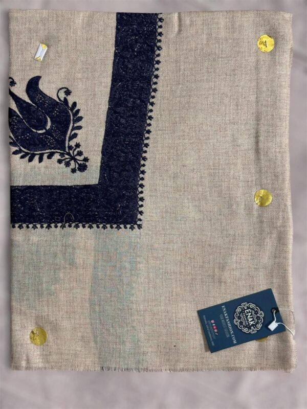Embroidered Traditional Omani 100% Cotton Shemagh (Masar) - Image 8